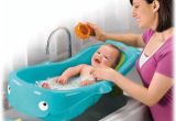 Bathtubs Of Baby Amazon Fisher Price Precious Planet Whale Of A Tub Baby
