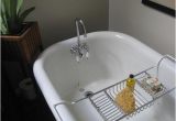 Bathtubs Porcelain Vs Enamel How to Clean An Old Porcelain Enamel Bathtub or Sink