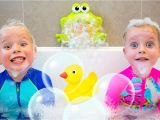 Bathtubs soaking Y Bath song Nursery Rhymes song for Kids From Gaby and Alex