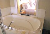 Bathtubs Vancouver Canada Vancouver island Hot Tub Suites Hotels and Resorts with