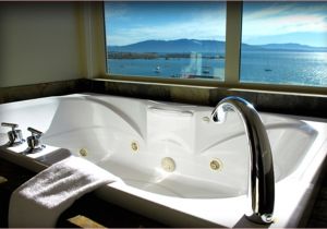 Bathtubs Vancouver Hotel Rooms with Jacuzzi for Romance