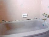 Bathtubs What to Look for Standard Bathtub Refinishing Job No Exceptional Damage