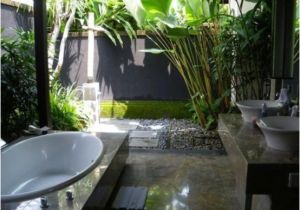 Bathtubs Yard Art 42 Amazing Tropical Bathroom Décor Ideas Digsdigs