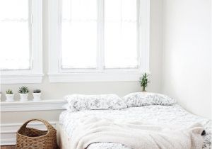 Bed Frame that Sits On the Floor How to Build A Simple and Inexpensive Diy Bed Frame Pinterest