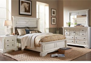 Bedroom Furniture Sets Queen Claymore Park F White 5 Pc Queen Panel Bedroom Queen Bedroom