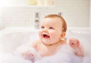 Best Baby Bathtubs Australia Midwife Cath Shares Her Best Bath Bottle Bed Tips