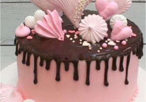 Best Cake Decorating Classes Near Me How to Make Meringues and A Chocolate Drip Cake Video Pinterest