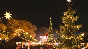 Best Christmas Decorations In London About Winter Wonderland Hyde Park Winter Wonderland