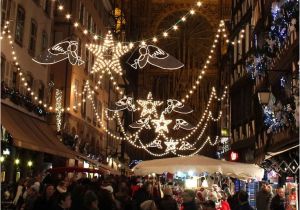 Best Christmas Decorations In the World 131 Best Marches De Noel Images On Pinterest Christmas Markets