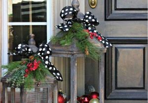 Best Christmas Decorations In the World Beautiful Christmas Lanterns This is Such A Great Idea for A