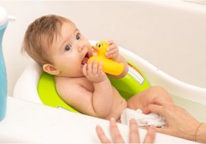 Best Infant Bathtubs for Newborns the Best Baby Bathtubs and Bath Seats Reviews by