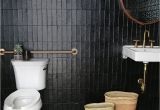 Black and Beige Bathroom Rugs Antes Y Despues Un aseo De Oficina De Color Inesperado Boho Chic