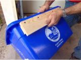 Can Bathtubs Be Recycled Diy Recycling Bin Wall Hanger