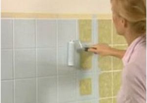 Can You Paint Porcelain Bathtubs How to Paint Bathroom Tiles Use the Rust Oleum Specialty