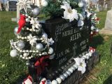 Cemetery Christmas Decoration Ideas 2016 Cemetery Decorations Christmas Floral Arrangements for Nicole