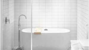 Center Drain Bathtub Lowes Jacuzzi Primo 59 In White Acrylic Freestanding Bathtub