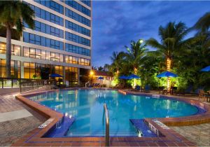 Cheap Hotels In Miami Gardens Holiday Inn Miami West Airport Ar Hialeah Gardens Fl Booking Com