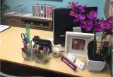 Christmas Cubicle Decorating Kits Desk Decoration themes In Office Cubicle How to Decorate Must Have