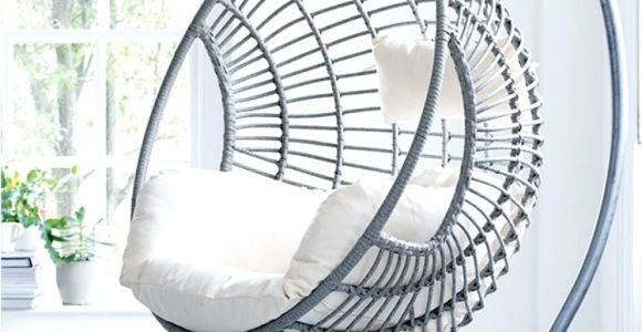 Circle Chairs that Hang From the Ceiling Get Creative with Indoor Hanging Chairs Urban Casa Indoor