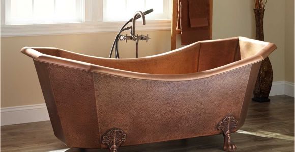 Claw Foot Tub In Bathroom Mariel Eight Sided Hammered Copper Clawfoot Tub Bathroom