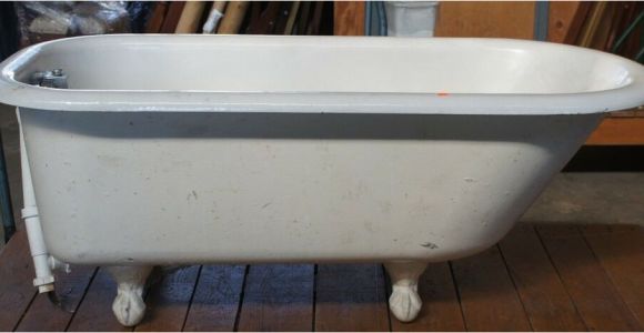 Clawfoot Iron Bathtubs Vintage Roll Rim White Cast Iron original Clawfoot Bathtub
