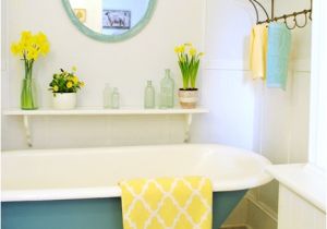 Clawfoot Tub Paint My Painted Claw Foot Tub town & Country Living