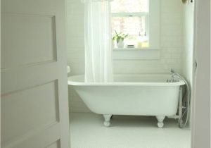 Clawfoot Tub Restoration Refinishing A Clawfoot Tub before and after Farmhouse On