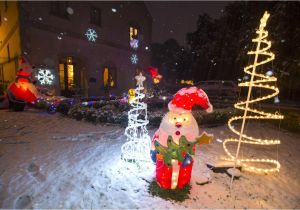 Firefighter Christmas Lights Photos Snowy Baton Rouge Scene Dec 8 2017 From Downtown to Lsu