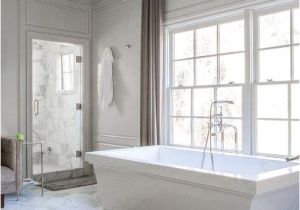 Freestanding Grey Bath Tub Spa Bathtub with White Marble Diamond Pattern Tile Floor