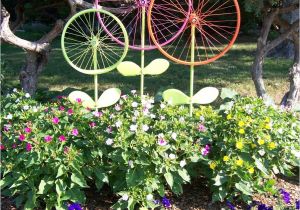Garden Art From Recycled Materials Bicycle Wheel Garden Art Recycle Those Bicycle Tire Frames Painted