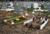 Gravesite Decoration Ideas Cemetery Decoration Ideas Elitflat