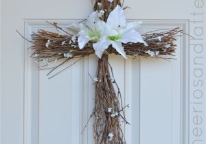 Homemade Easter Decorations for Outside 25 Easter and Spring Decorations Pinterest Easter Cross Easter