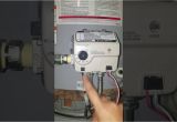 Honeywell Pilot Light Whirlpool Gas Hot Water Tank Pilot Wont Light Easy Fix Youtube