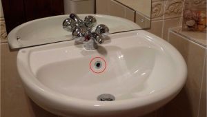 How to Clean Fiberglass Bathtub Find Bathtub Cleanout Bathtubs Information