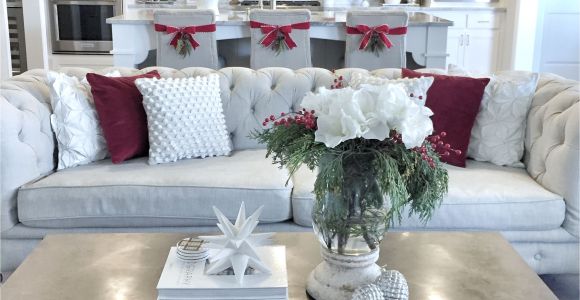 How to Decorate A sofa Table for Christmas Pin by Chrystal Rose Dasari On A Room Of My Own Pinterest