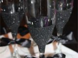 How to Decorate Champagne Glasses with Glitter Diy Black Glitter Champagne Flutes Use Glue Paint Brush Black