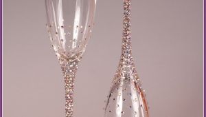 How to Decorate Champagne Glasses with Glitter Wedding Glasses Luxury Pinterest Champagne Flutes Flutes and