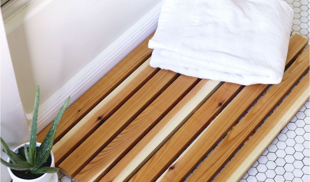 How To Make A Wooden Bathtub Diy Cedar Bath Mat Diy