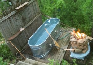 Ideas for Outdoor Bathtub Outdoor Tub with Fire System to Warm the Water