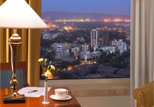 Itc Lighting Luxury Accommodation In India Itc Hotels Offers A Range Of Premium
