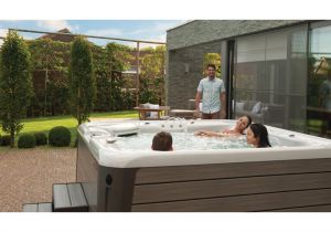 Jacuzzi Bathtub Benefits Hot Tub Benefits Hot Tubs Uk