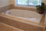 Jacuzzi Bathtubs at Lowes 20 Beautiful and Relaxing Whirlpool Tub Designs