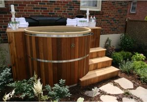 Jacuzzi Bathtubs toronto Cedar Hot Tubs In Decks Contemporary Hot Tubs