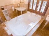 Jetted Bathtub Near Me Hotels with Big Bathtubs for Traveling Couples