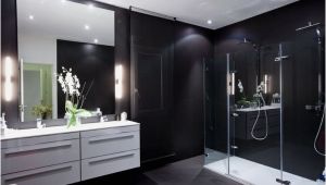 Modern Apartment Bathtubs Modern Apartment with Spooky and Weird touch – Vivienda