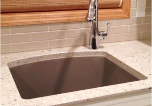 Off Center Drain Bathroom Sink Single Hole Faucet Placement for Undermount Sinks