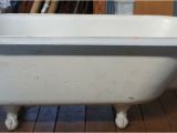 Old Bathtubs Clawfoot Vintage Roll Rim White Cast Iron original Clawfoot Bathtub