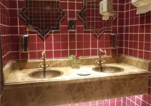 Oriental Bathroom Design Ideas oriental Star Bathroom with Red Tiles Bathroom Ideas