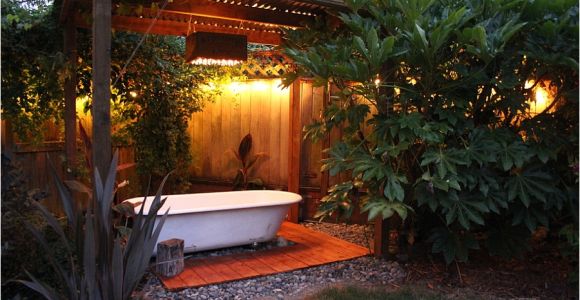Outdoor Bathtub Picture 23 Amazing Inspirations that Take the Bathroom Outdoors