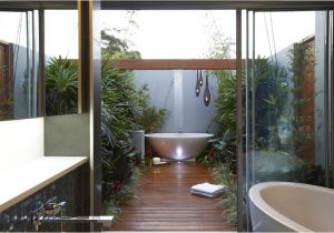 Outdoor Bathtub Tropical 10 Eye Catching Tropical Bathroom Décor Ideas that Will